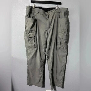Duluth Trading Pants Mens 44x30 Gray Cargo Carpenter Work Wear Casual Nylon EUC